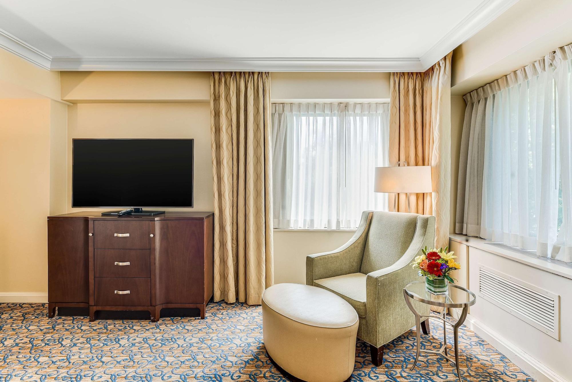 Hotel Capital Hilton 4*