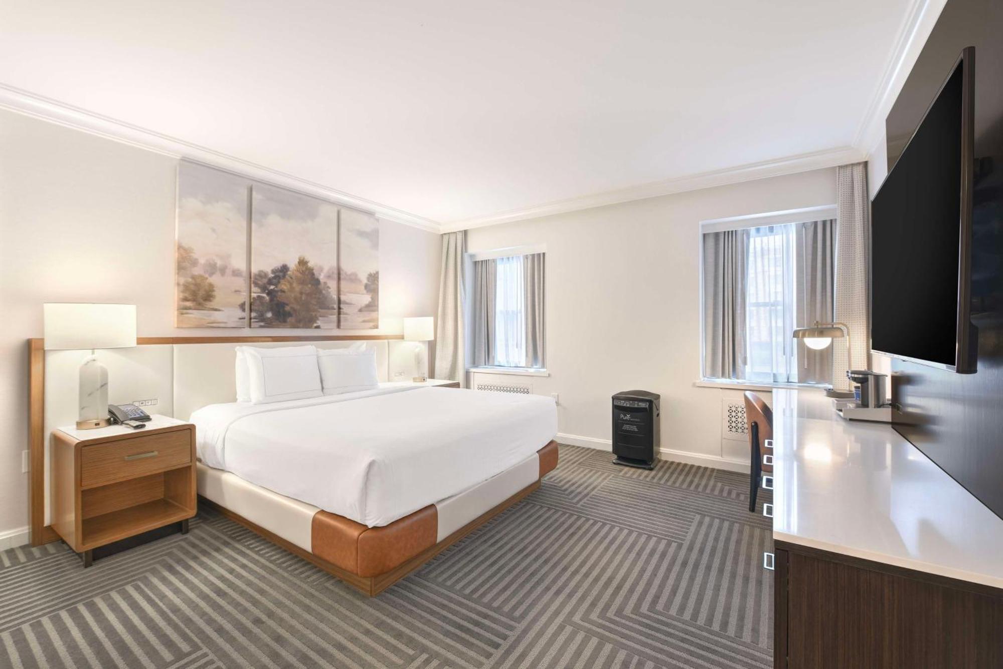 Capital Hilton Hotel