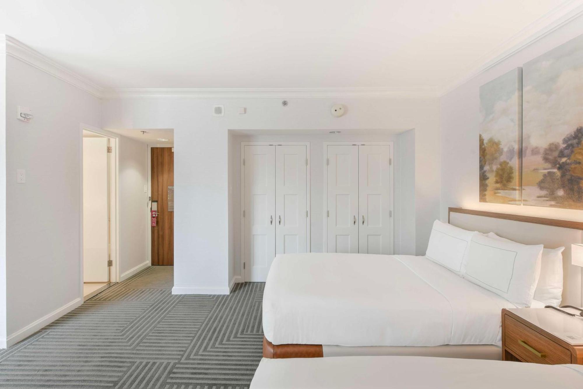 Capital Hilton 4*
