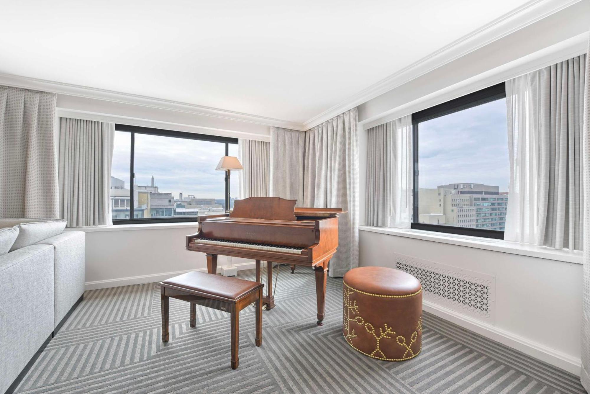 Hotel Capital Hilton