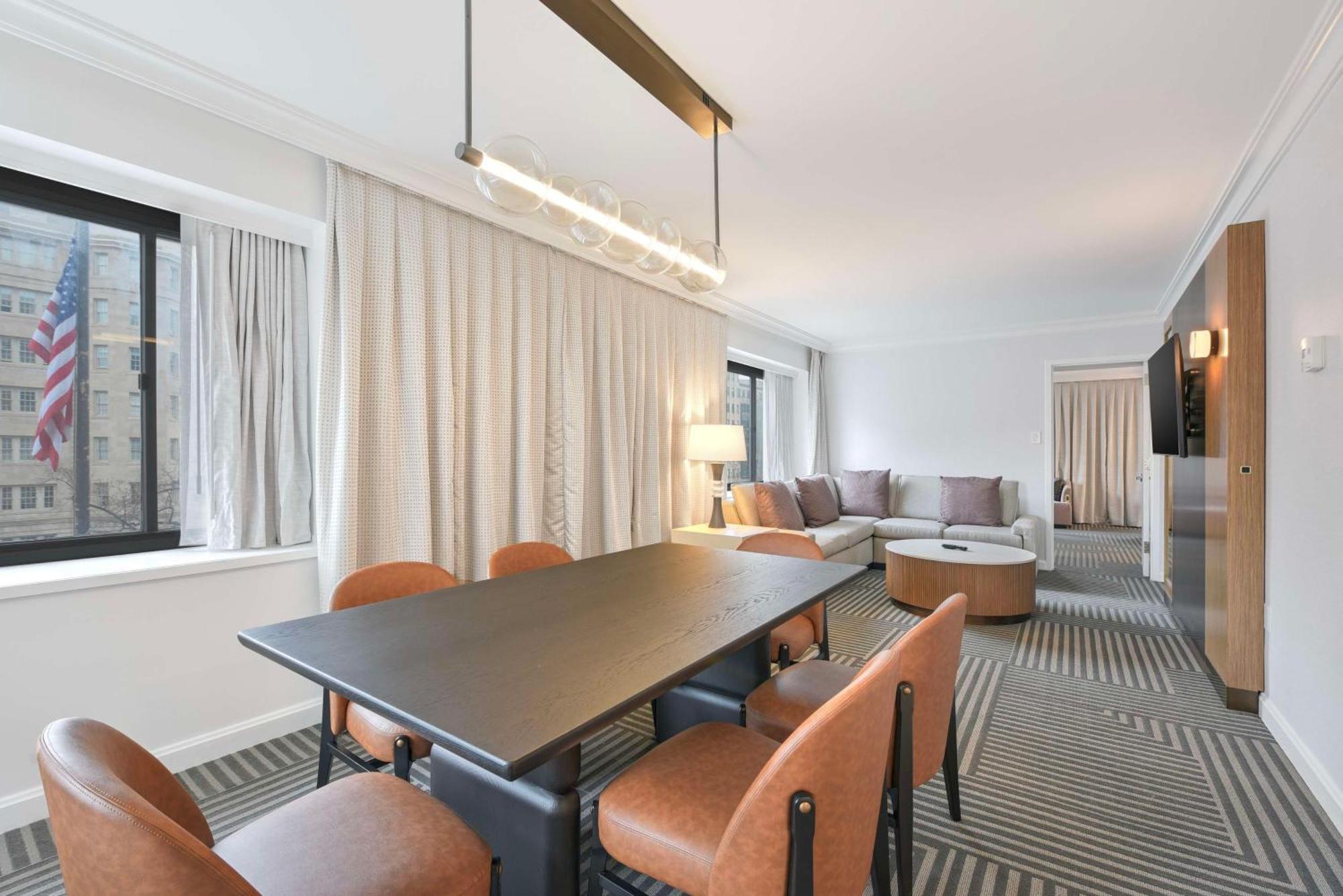 Capital Hilton 4*