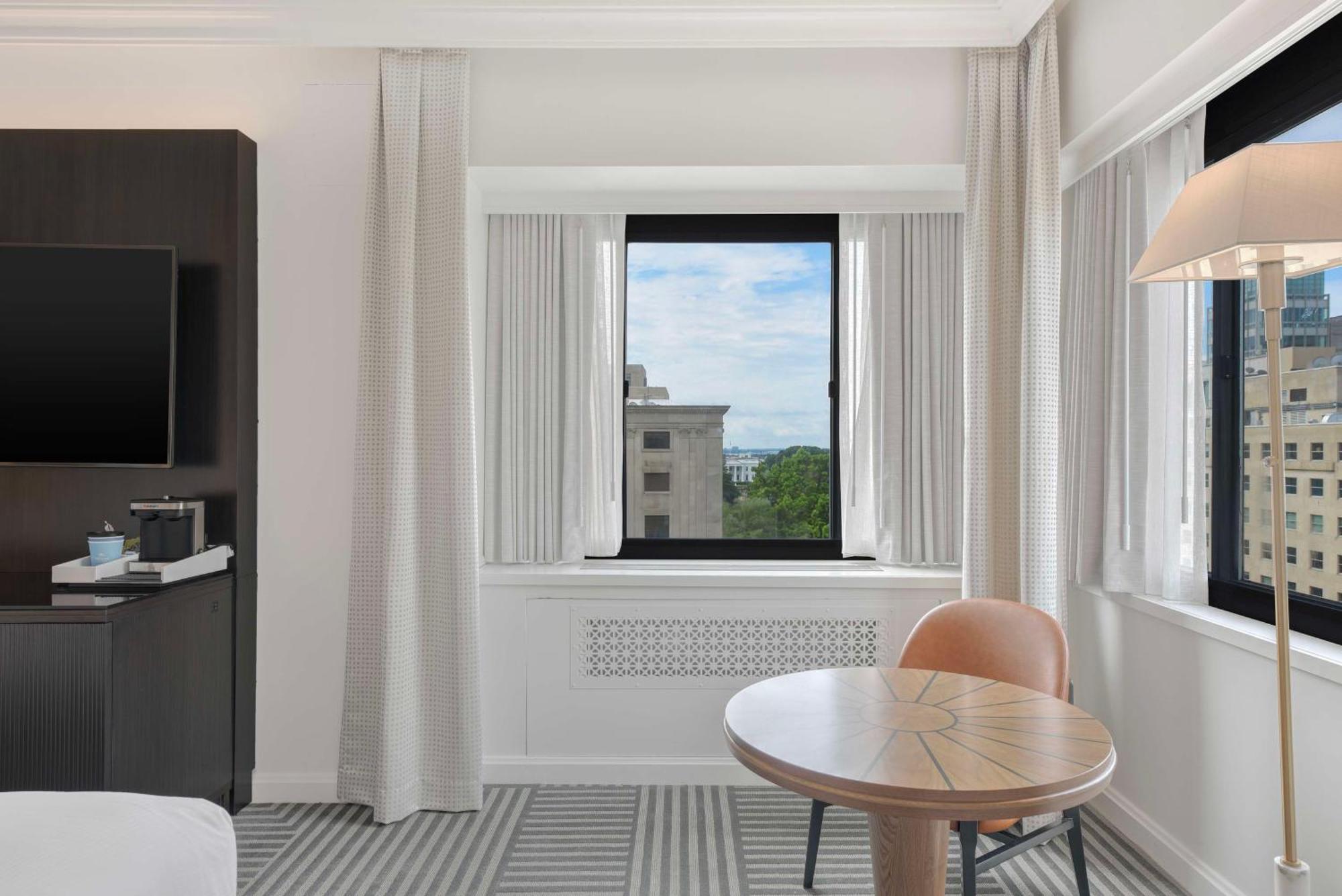 Capital Hilton 4* Washington